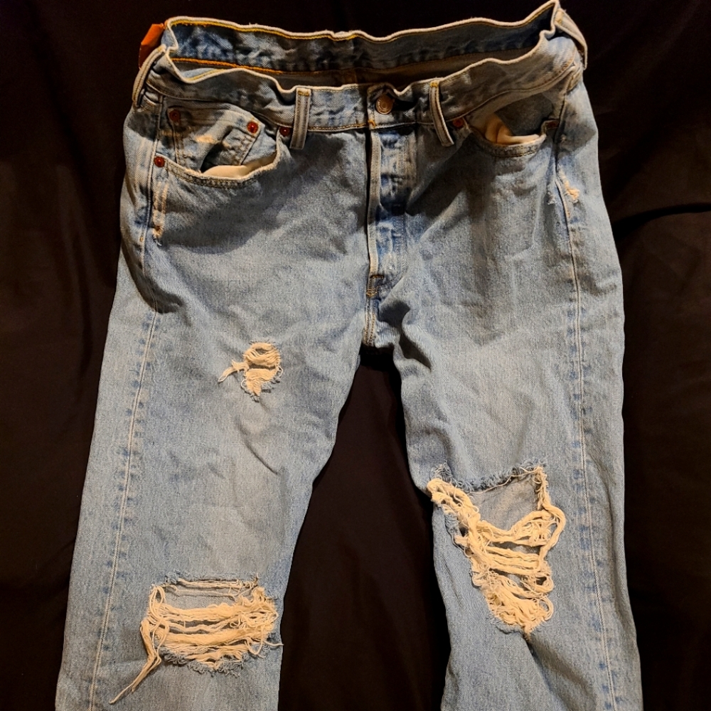 Levis 501 Destroyed Mens Jeans